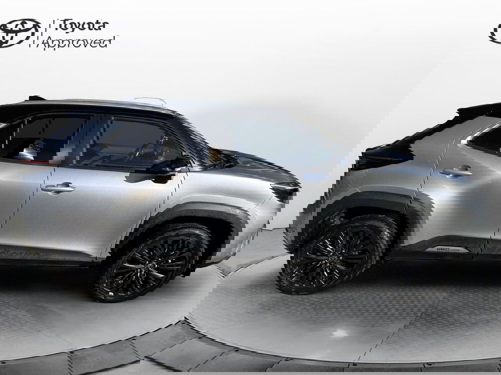 Toyota Yaris Cross usata a Como (13)