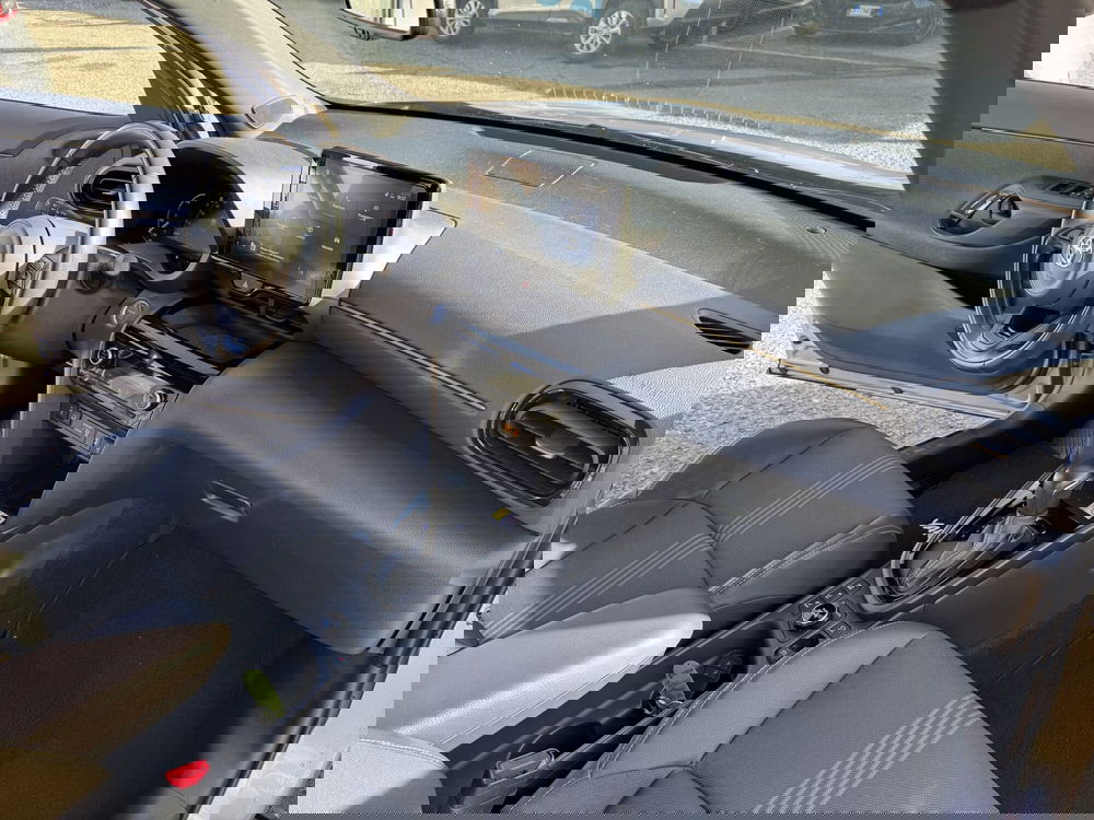 Toyota Yaris Cross usata a Como (6)