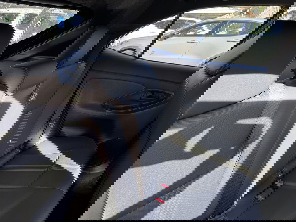 Toyota Yaris Cross usata a Como (7)