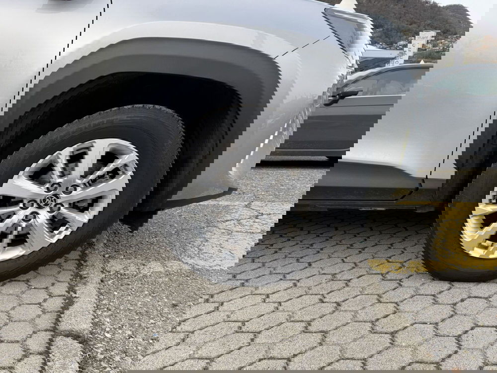 Toyota Yaris Cross usata a Como (13)