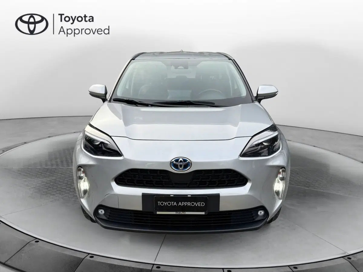 Toyota Yaris Cross usata a Como (4)
