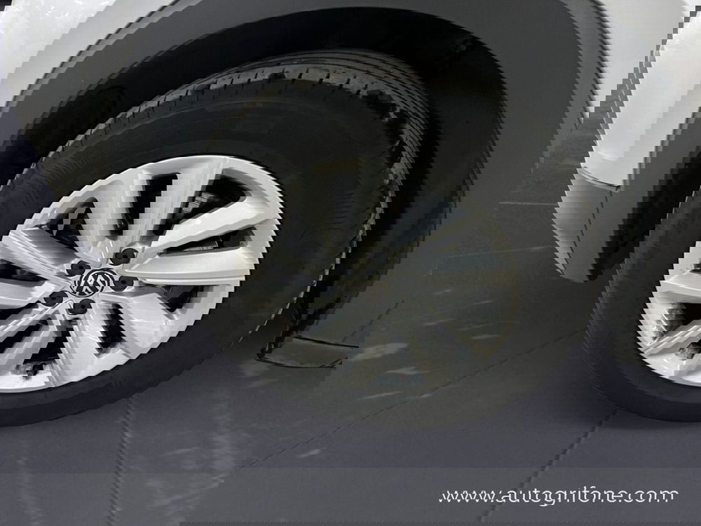 Volkswagen T-Cross usata a Modena (14)