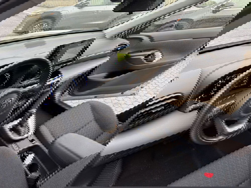 Toyota Yaris Cross usata a Como (9)