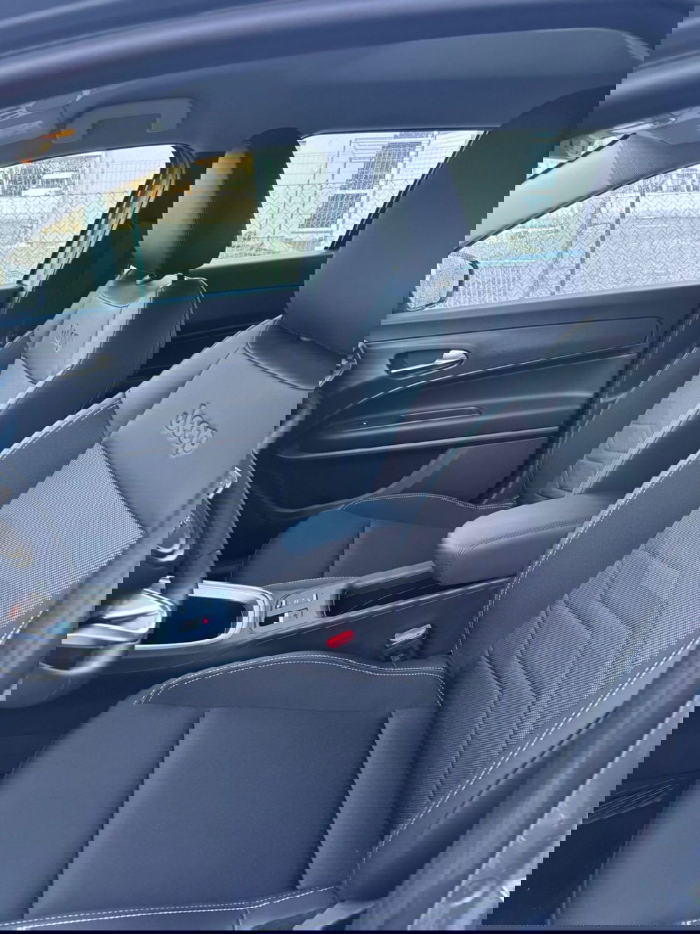 Jeep Avenger usata a Torino (11)