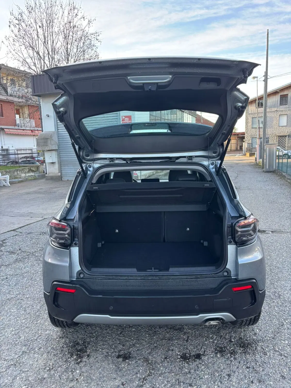 Jeep Avenger usata a Torino (7)