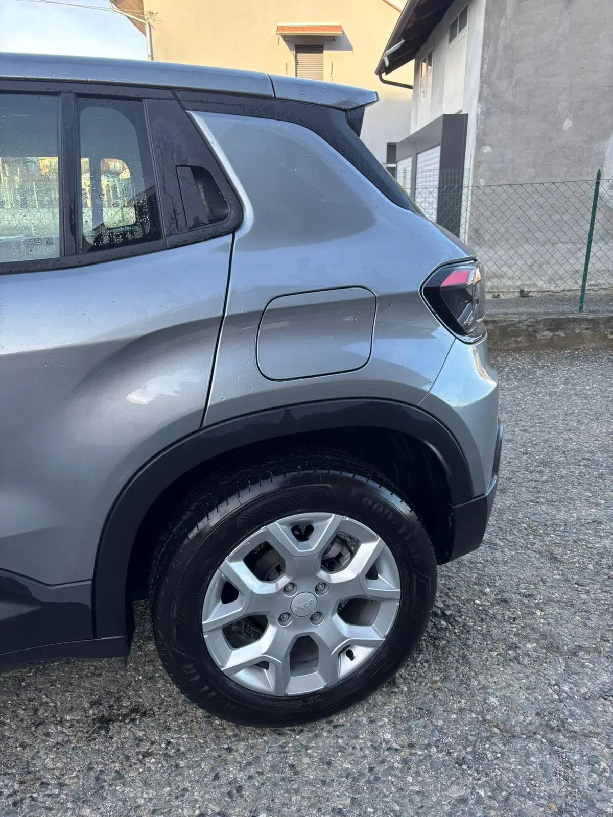 Jeep Avenger usata a Torino (8)