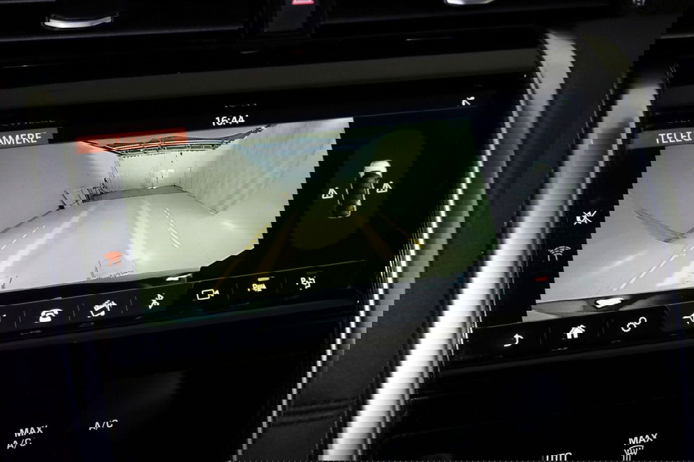 Land Rover Discovery Sport usata  (13)