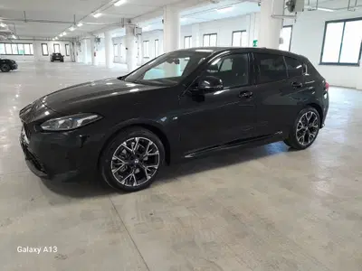BMW Serie 1 120d 48V auto nuova a Moncalieri