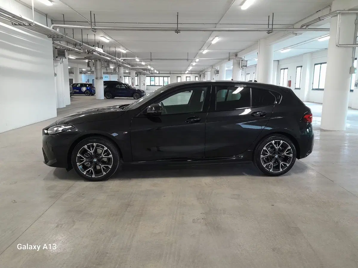 BMW Serie 1 nuova a Torino (6)