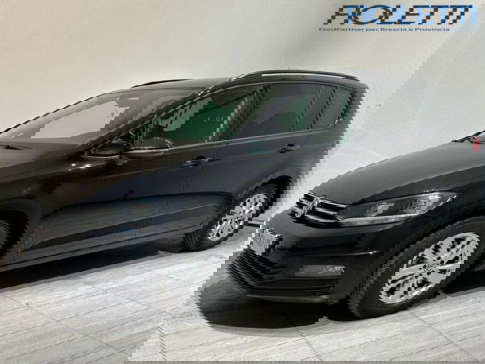 Volkswagen Touran usata a Brescia