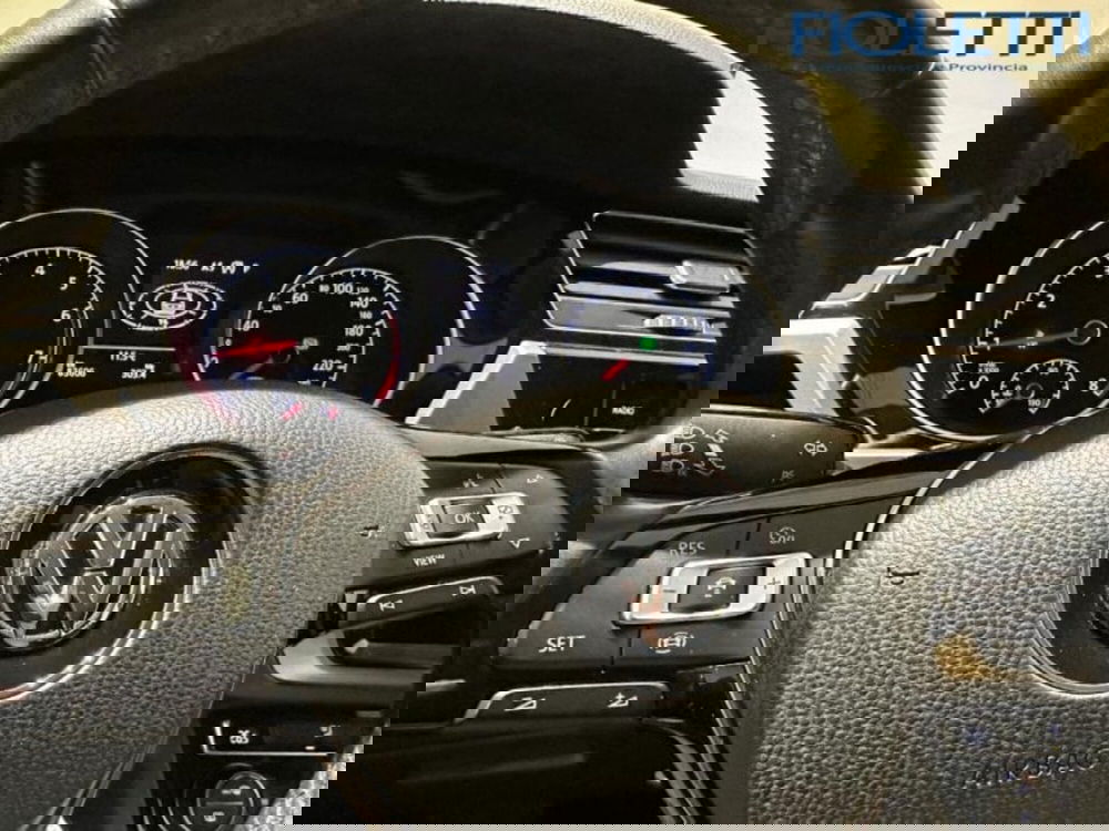 Volkswagen Touran usata a Brescia (15)