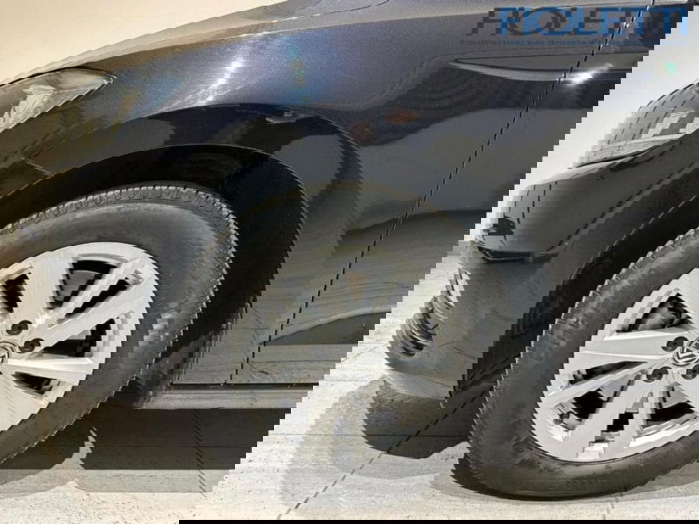 Volkswagen Touran usata a Brescia (19)