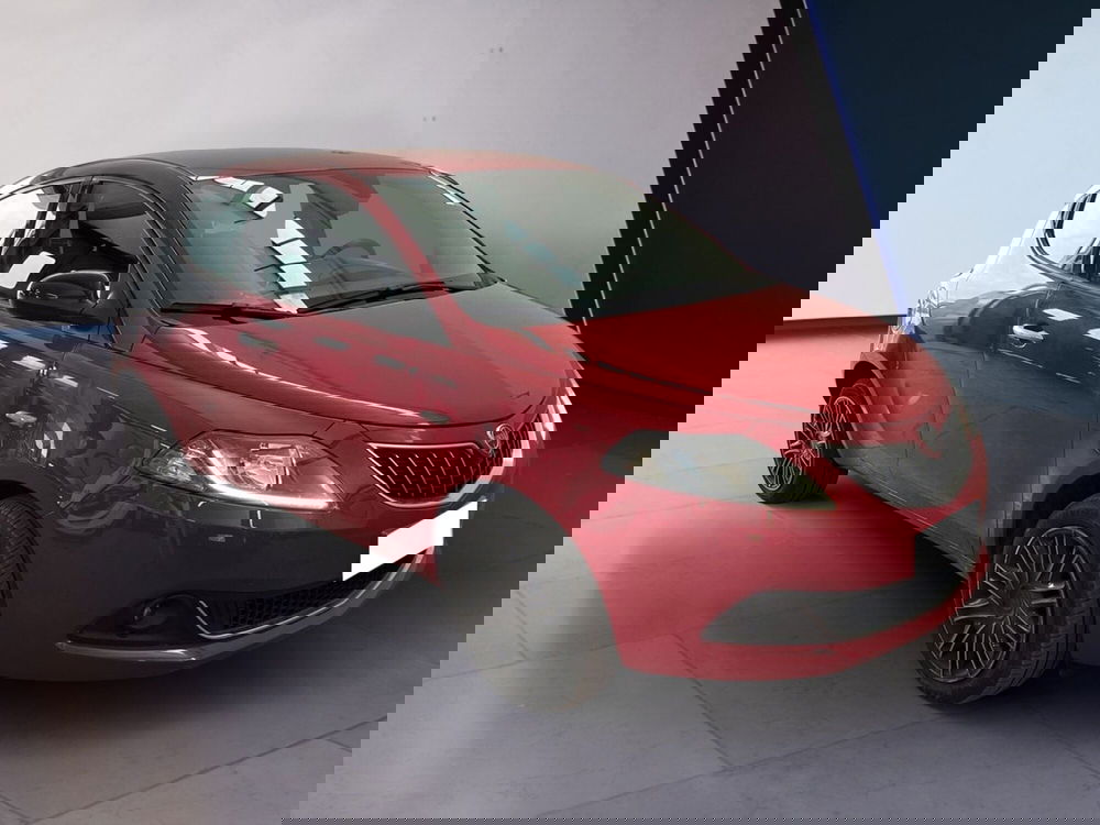 Lancia Ypsilon usata a Torino (2)