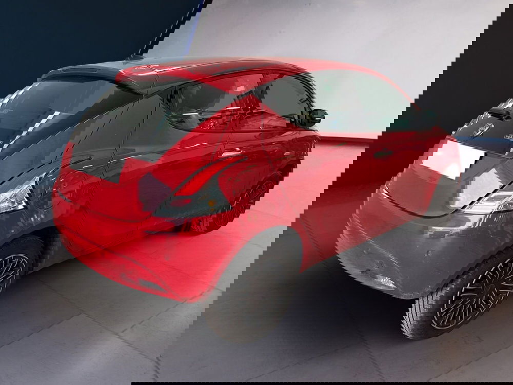 Lancia Ypsilon usata a Torino (6)