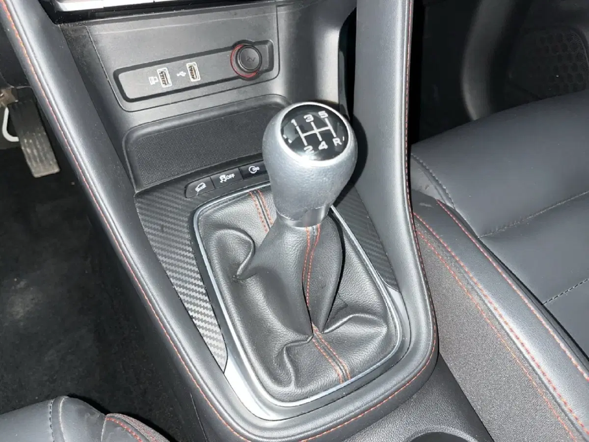 Mg ZS usata a Torino (12)