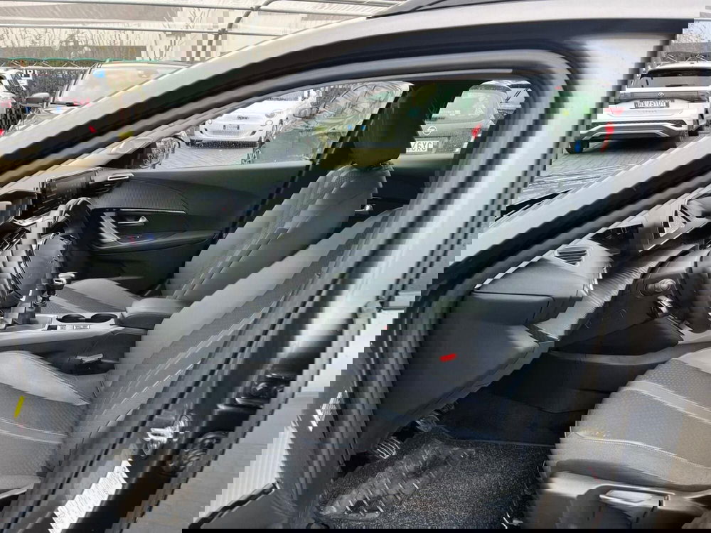 Peugeot 2008 usata a Milano (13)