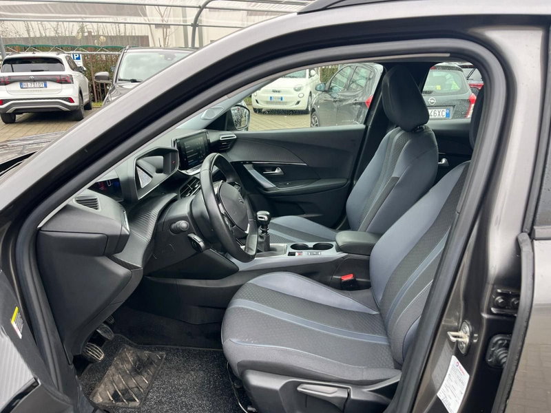 Peugeot 2008 usata a Milano (13)