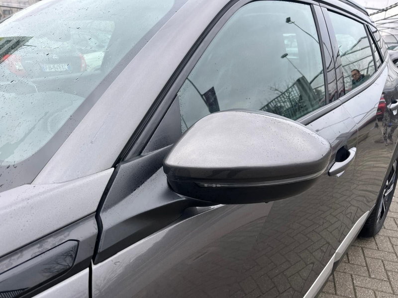 Peugeot 2008 usata a Milano (4)