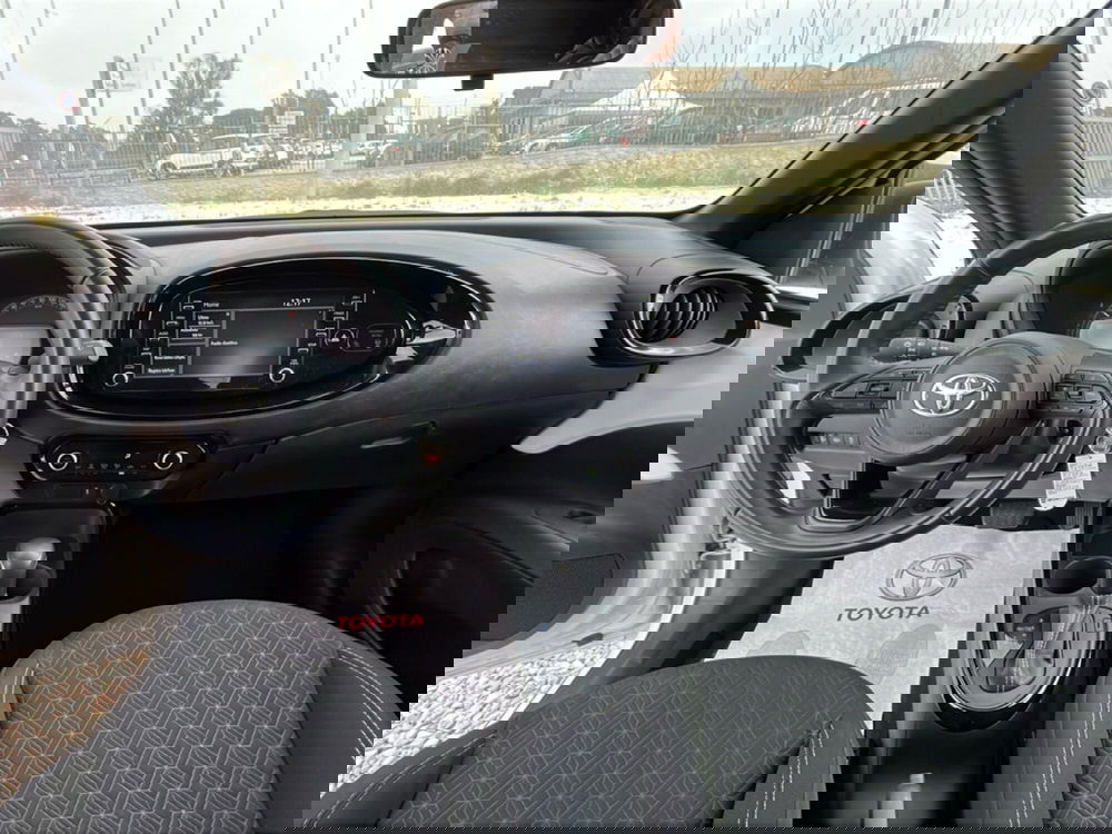 Toyota Aygo X usata a Ragusa (10)