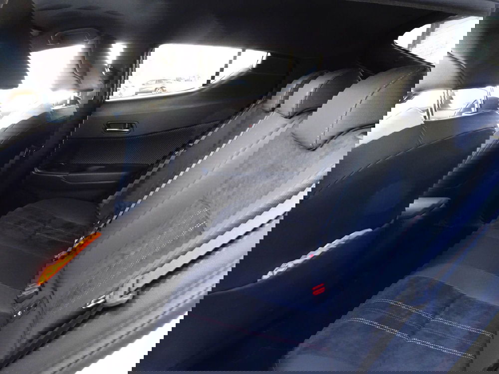 Toyota Toyota C-HR usata a Treviso (11)