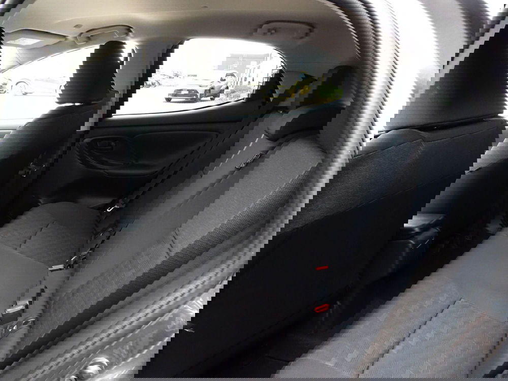 Toyota Yaris nuova a Treviso (9)