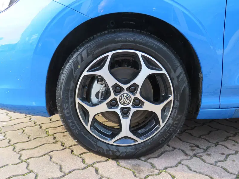 Mg MG3 nuova a Monza e Brianza (6)