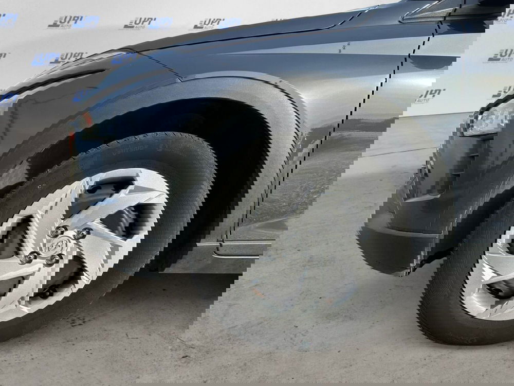 Hyundai Bayon usata a Pistoia (13)