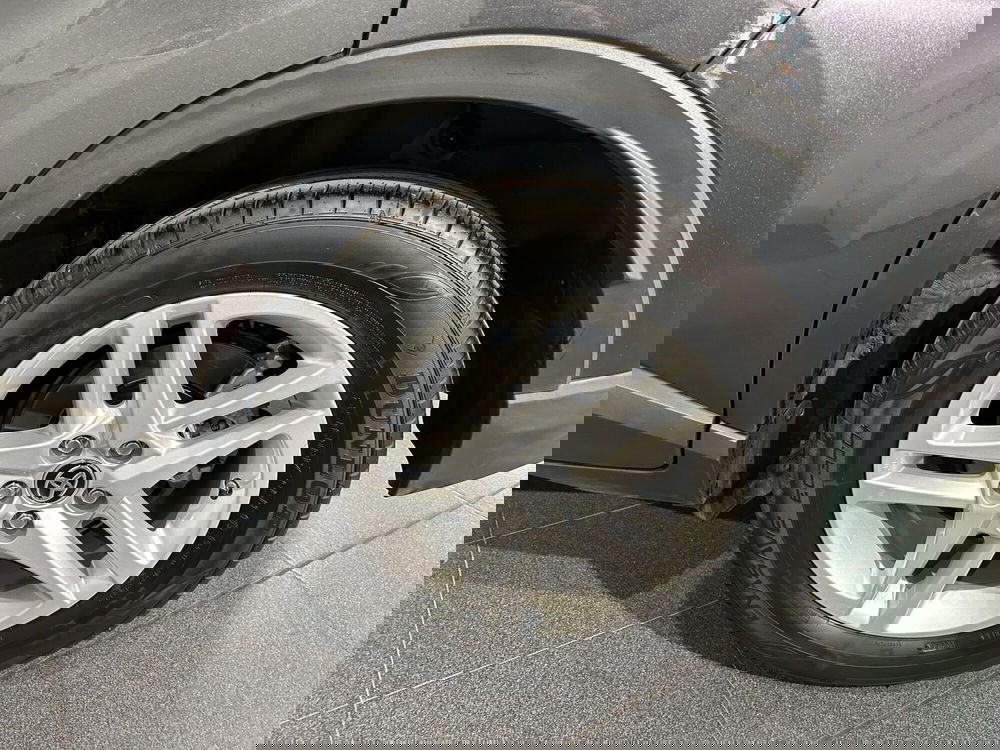 Toyota Toyota C-HR usata a Milano (15)