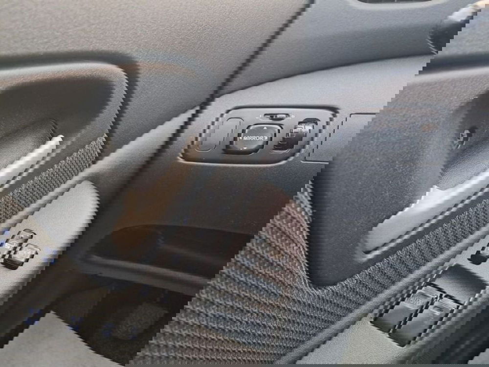Toyota Yaris usata a Cagliari (16)