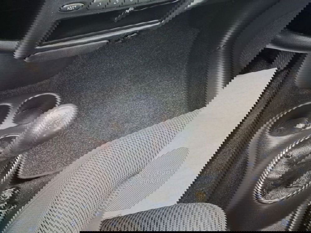 Toyota Yaris usata a Cagliari (18)