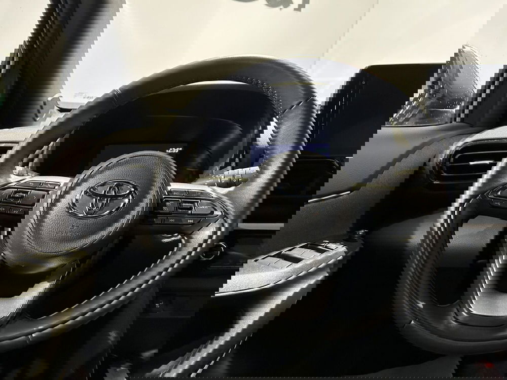 Toyota Yaris Cross usata a Milano (10)