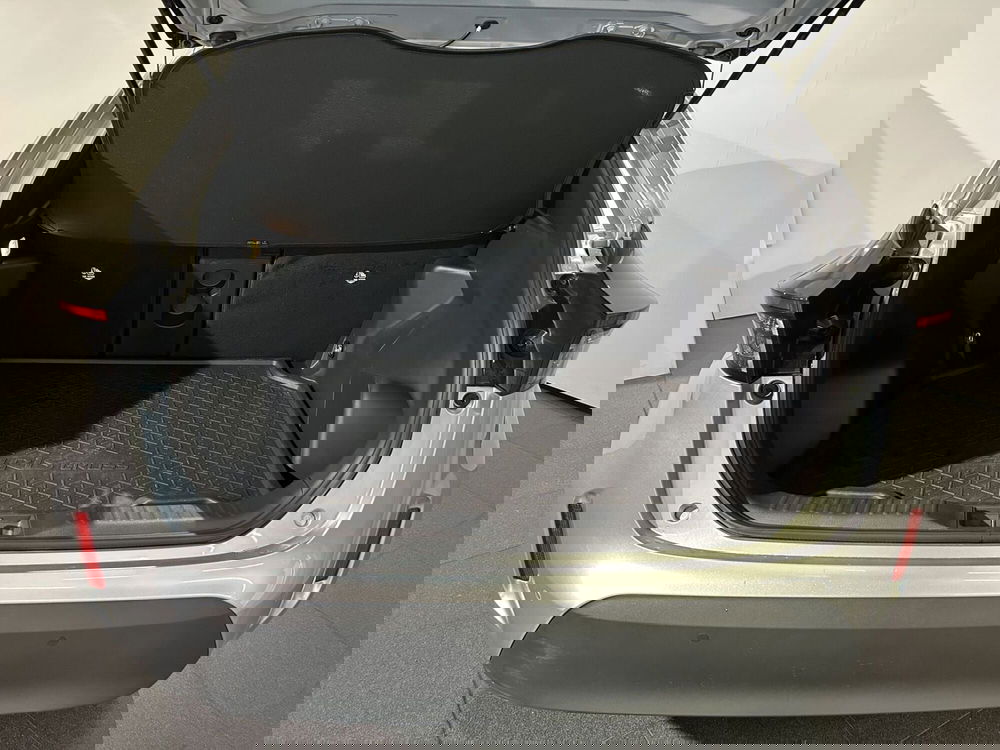 Toyota Yaris Cross usata a Milano (11)