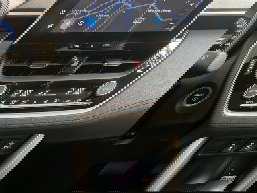 Toyota Corolla Cross Hybrid usata a Vicenza (16)