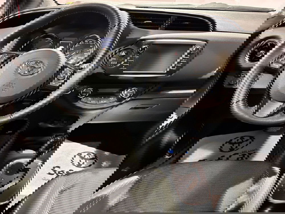 Toyota Yaris usata a Milano (9)