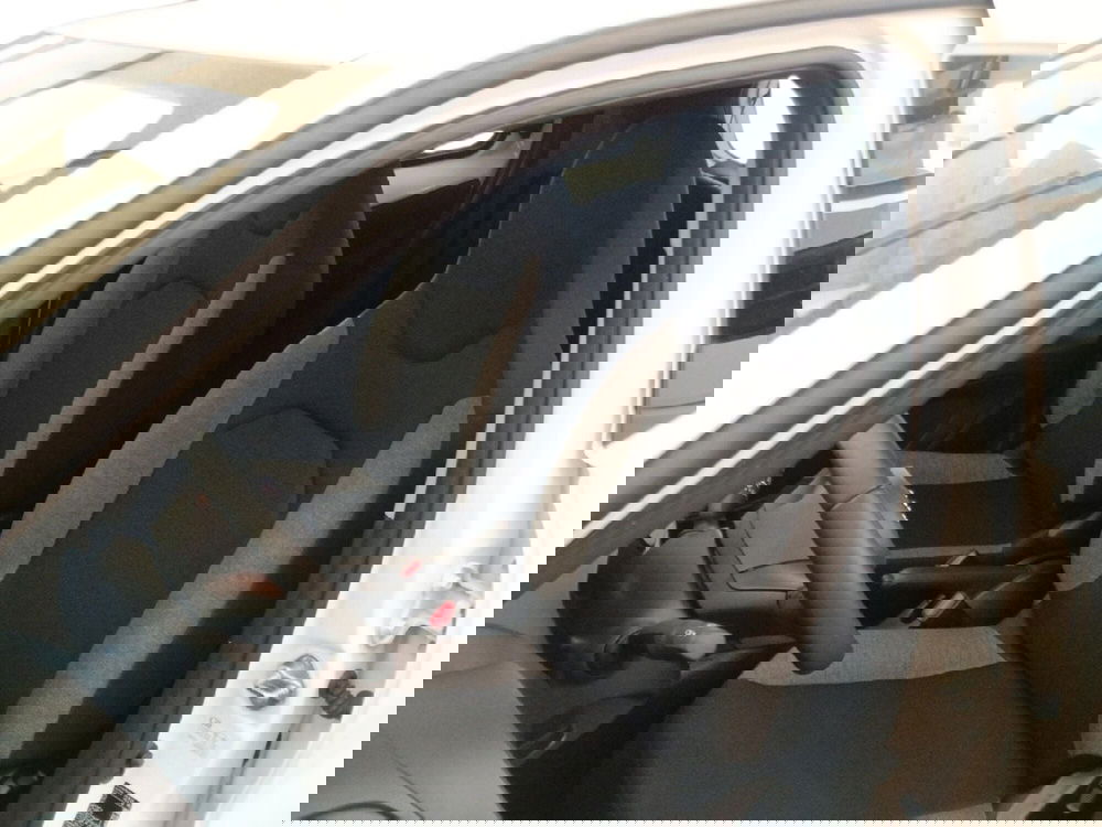 Toyota Aygo X usata a Milano (11)