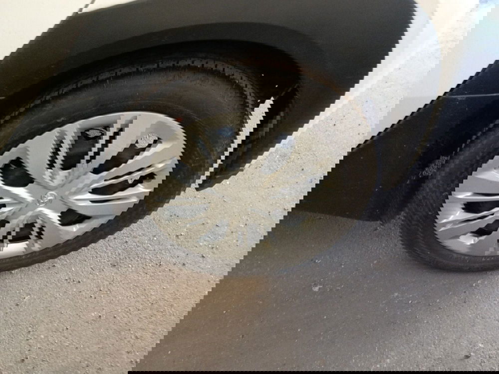 Toyota Aygo X usata a Milano (14)