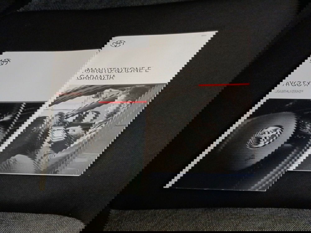 Toyota Aygo X usata a Milano (18)