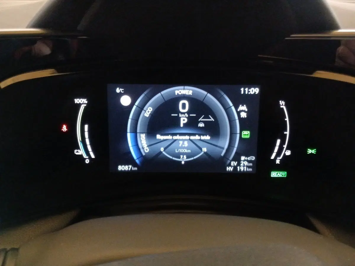 Lexus NX usata a Milano (12)