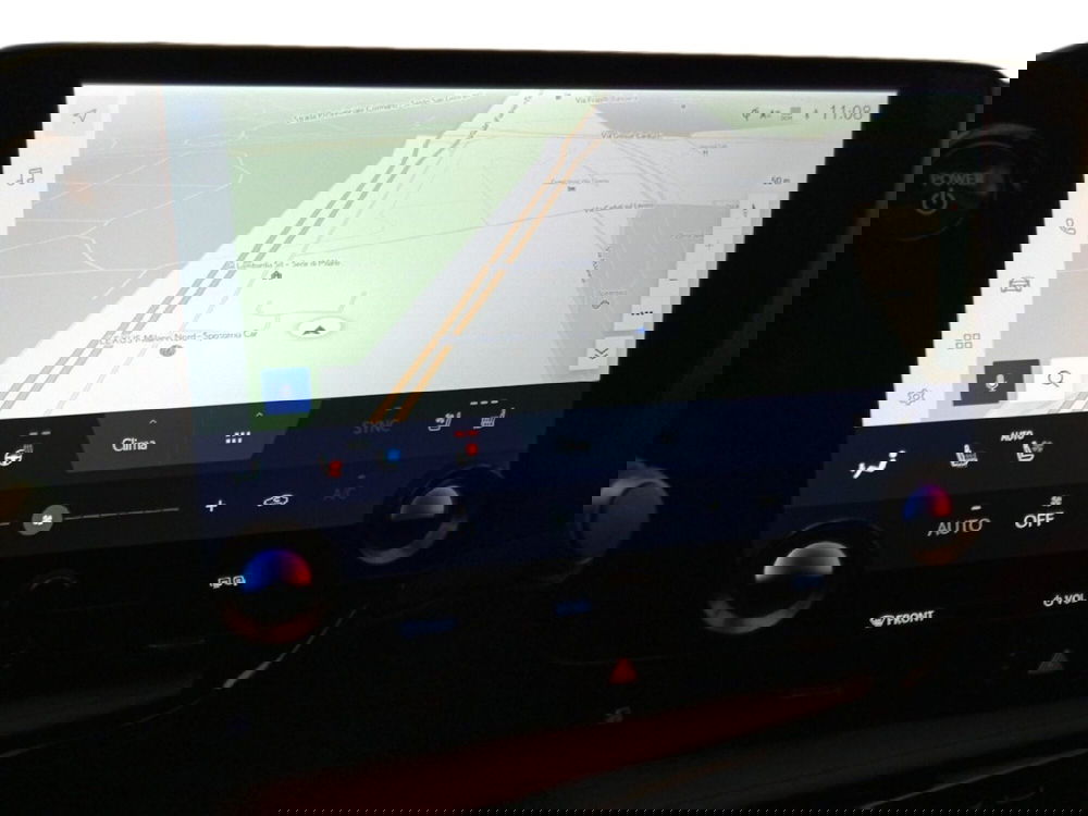 Lexus NX usata a Milano (17)