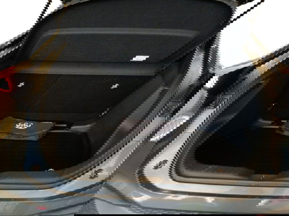 Toyota Toyota C-HR usata a Milano (11)