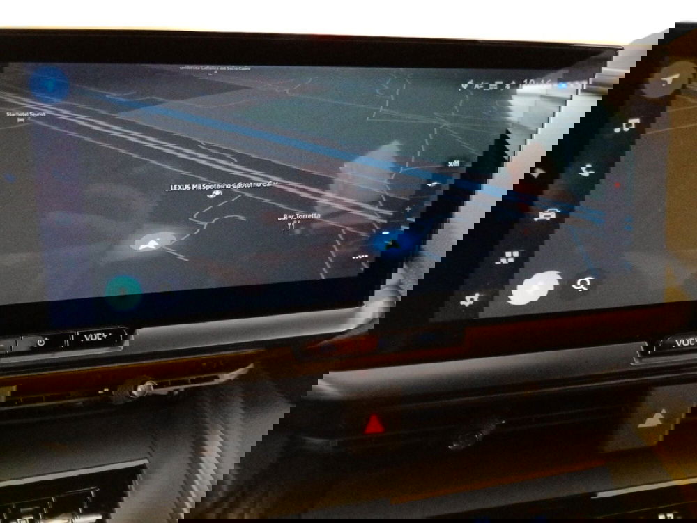 Toyota Toyota C-HR usata a Milano (16)