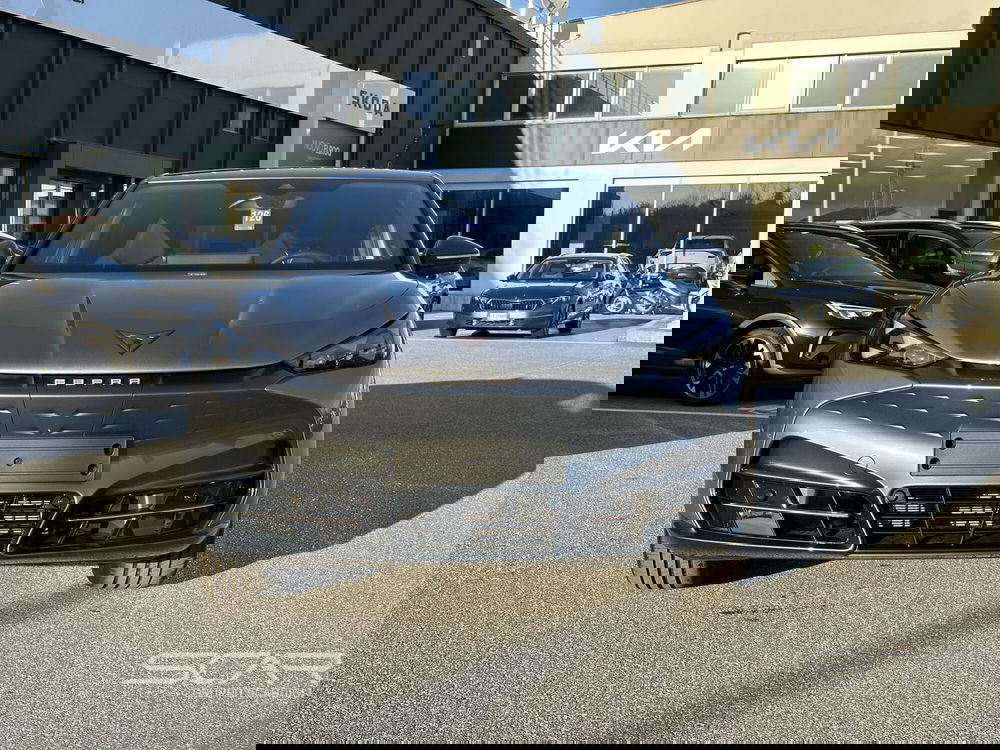 Cupra Tavascan nuova a Livorno (2)