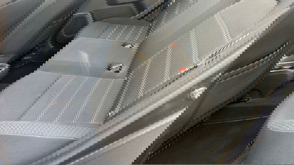 Dacia Duster usata a Viterbo (11)