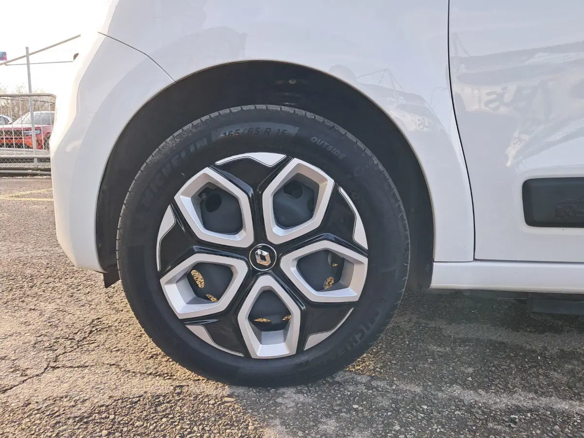 Renault Twingo usata a Bologna (12)