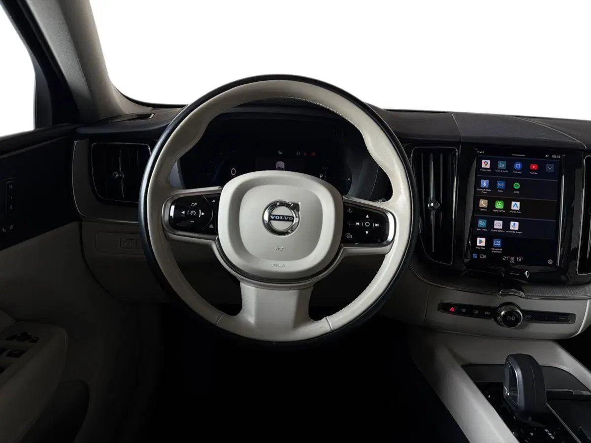 Volvo XC60 usata a Bergamo (11)