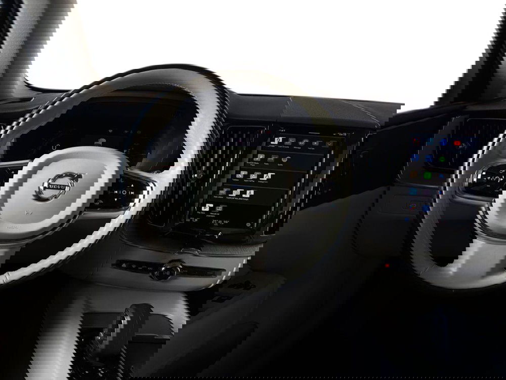 Volvo XC60 usata a Bergamo (11)