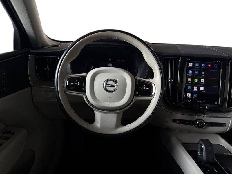 Volvo XC60 usata a Bergamo (11)