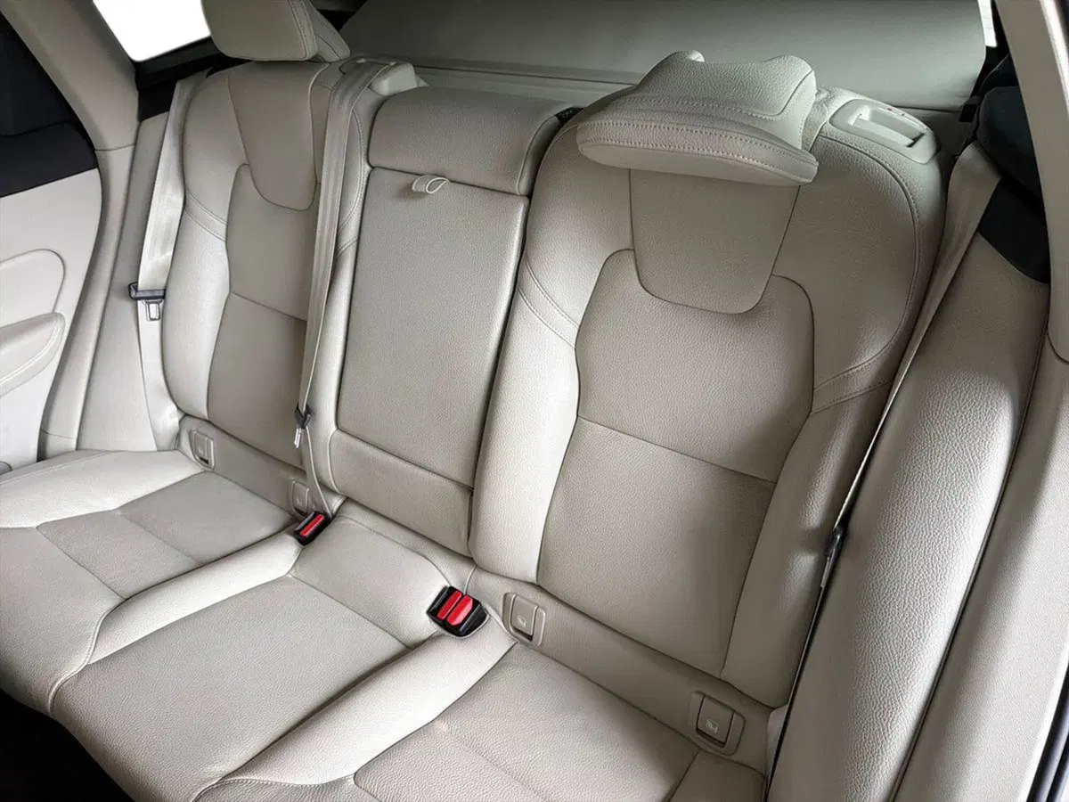 Volvo XC60 usata a Bergamo (16)