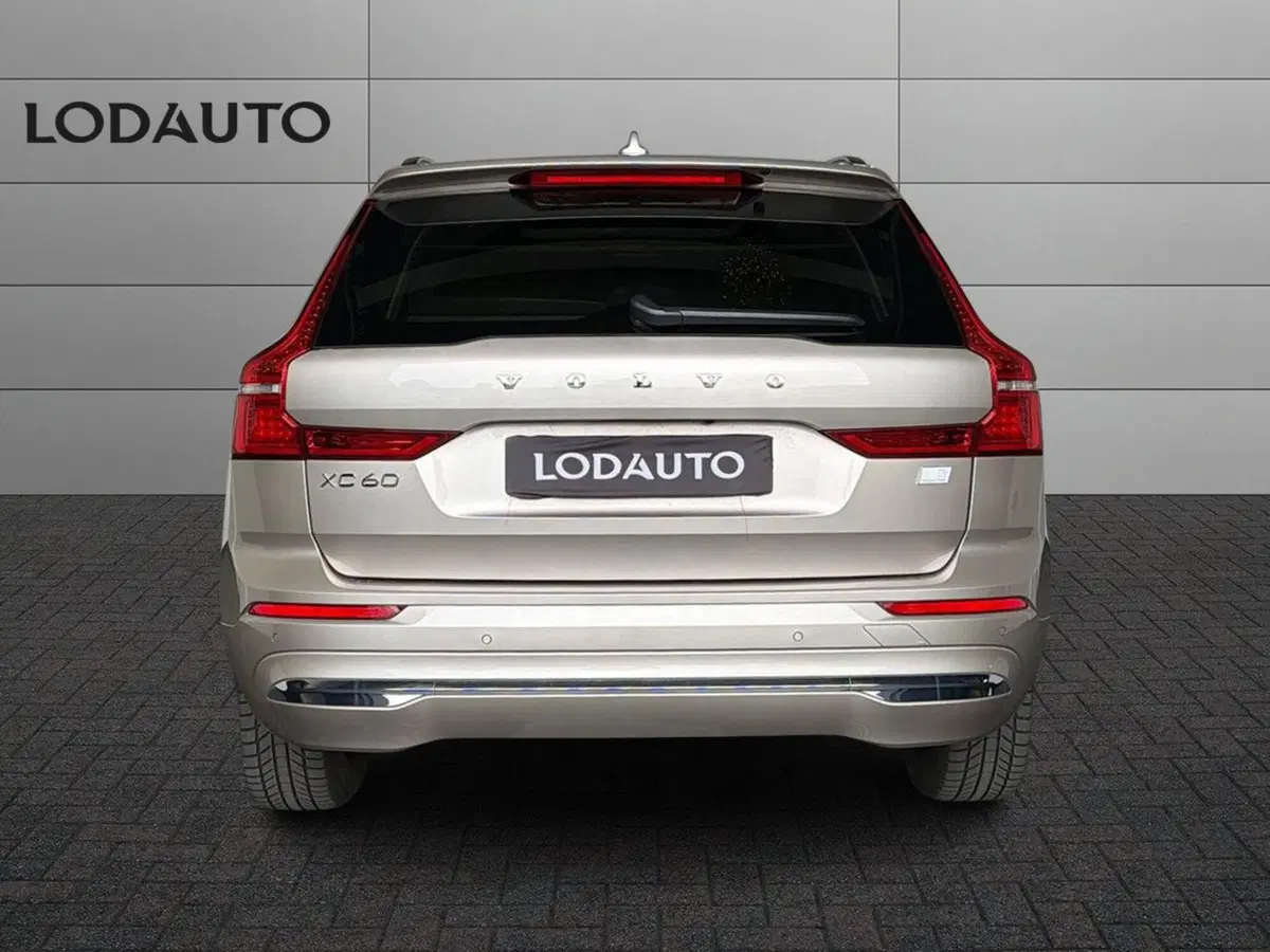 Volvo XC60 usata a Bergamo (4)