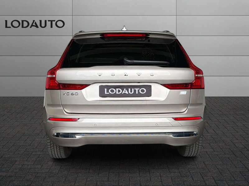 Volvo XC60 usata a Bergamo (4)